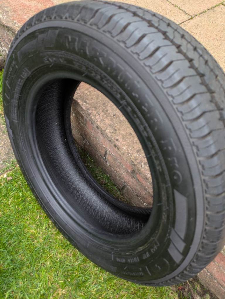 2 x new 175/65 R14 C tyres