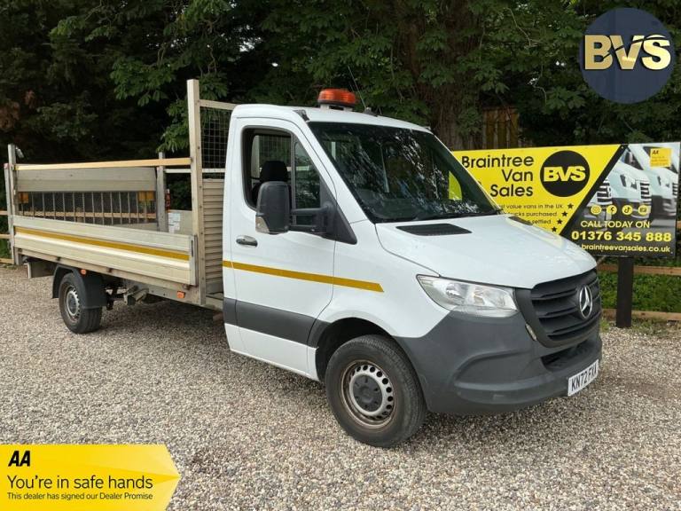 2022 Mercedes-Benz Sprinter 2.0 315 CDI Progressive Dropside truck 2dr Diesel Manual RWD L3 Euro ...