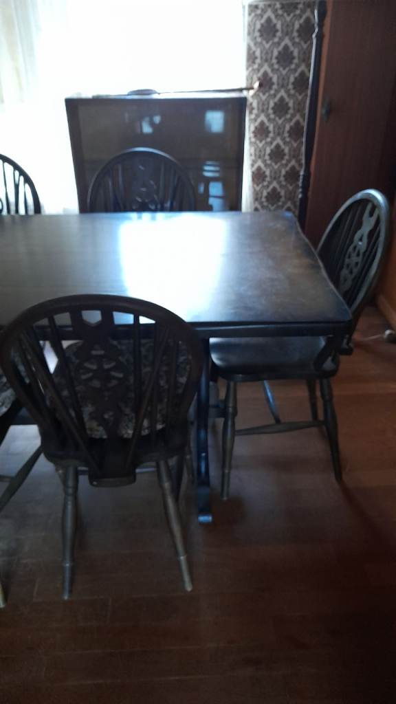 Wooden Dining Table and Chairs Set – Fair Condition