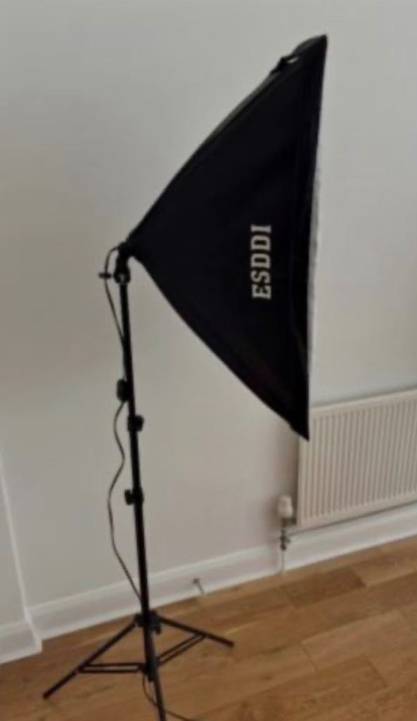 ESDDI Softbox Photography Lighting Kit with Stand