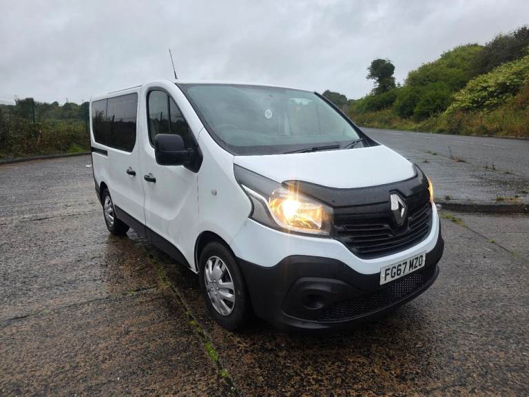 2017 renault trafic 1.6 cdti 9 seater
