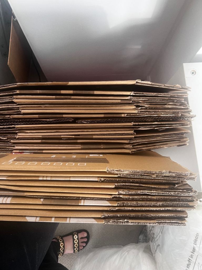 Moving boxes and bubble and wrap paper 