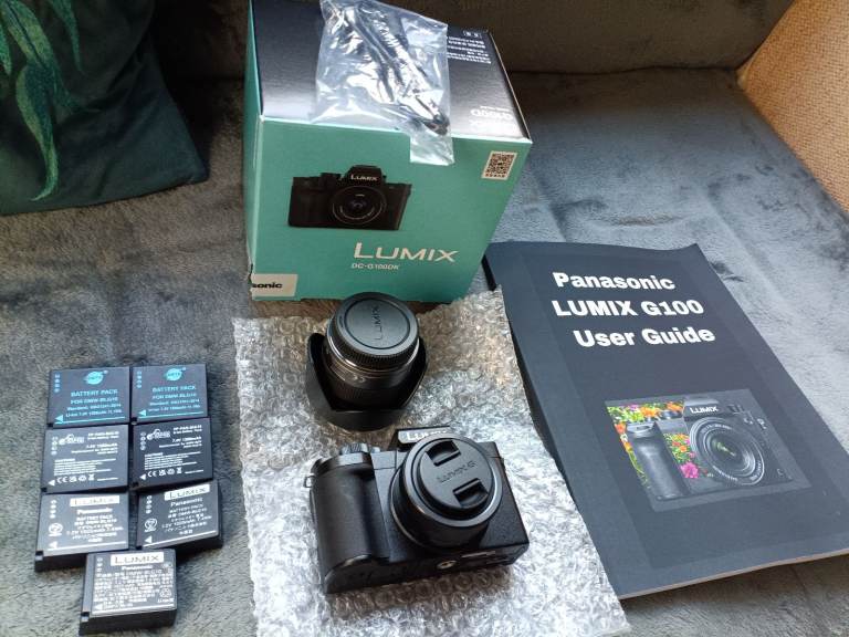 PANASONIC LUMIX DC G100 DK CAMERA AND ACCESSORIES 