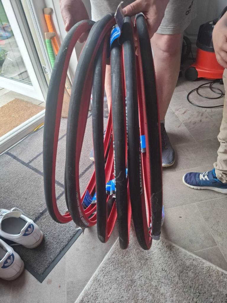 7 x Michelin Dynamic Sport 700x23C Road Bike Tyres – New