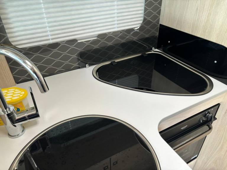 2023 72 FORD AUTO-TRAIL  TRANSIT FORD F74 MOTORHOME  LOW MLS ( NO VAT ) DIESEL