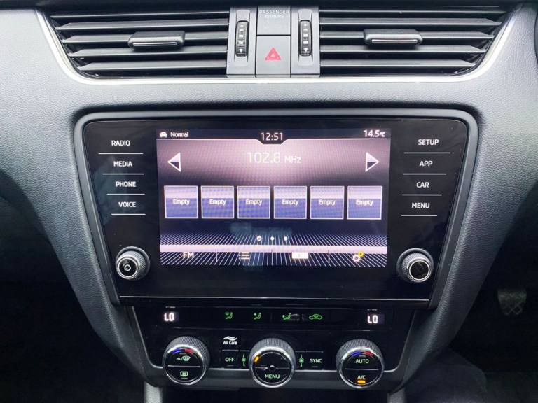 2018 Skoda Octavia 1.6 TDI SCR SE Hatchback 5dr Diesel Manual Euro 6 (s/s) (115 ps) Hatchback Die...