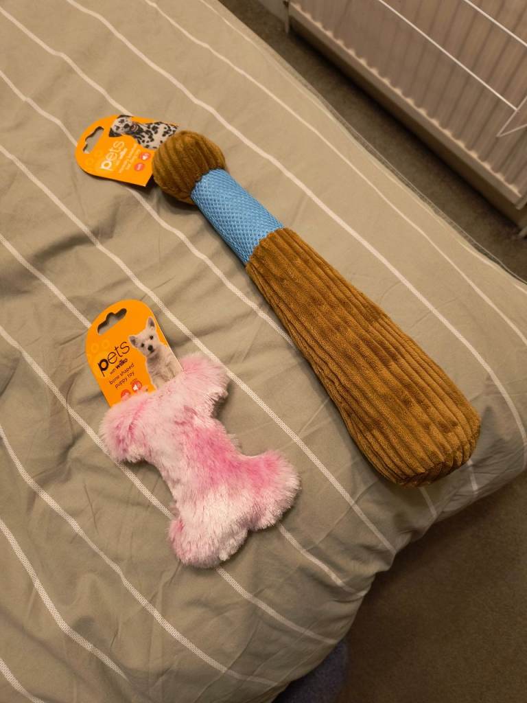 2 x Brand new dog toys 