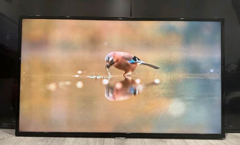 Samsung 46inch smart tv