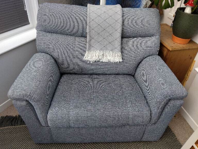 Cuddle chair