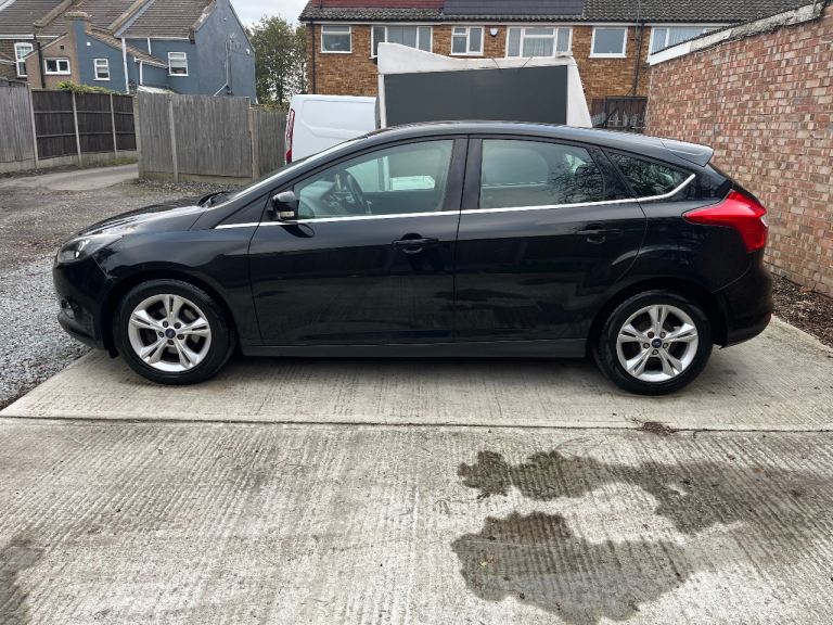 Ford, FOCUS, Hatchback, 2012, Manual, 998 (cc), 5 doors