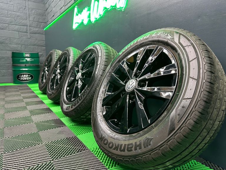 Genuine Volkswagen Transporter T5 T6 Clayton 16" black Alloy Wheels 7E0601025N & 6/7mm+ Tyres!