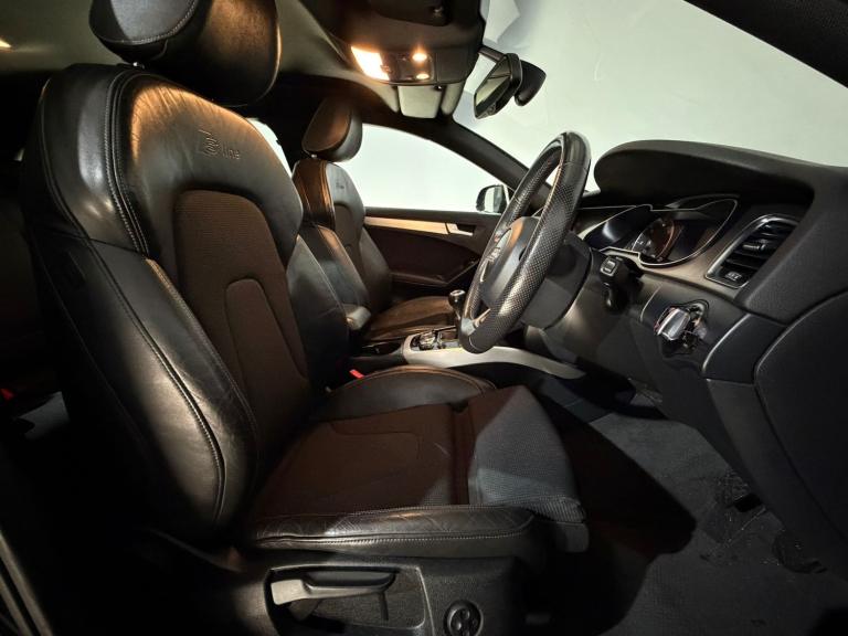 2014 AUDI A4 S LINE 2.0 DIESEL TDI ESTATE 1 PREVIOUS OWNER £165 TAX 60+ MPG