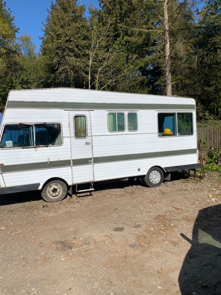 Unique Rock Stars Motorhome 1971 v8 Rhd all original