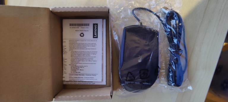 New Lenovo USB optical mouse Boxed