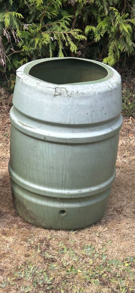 FREE - Green Plastic Water Butt / Rain Barrel – Good Condition