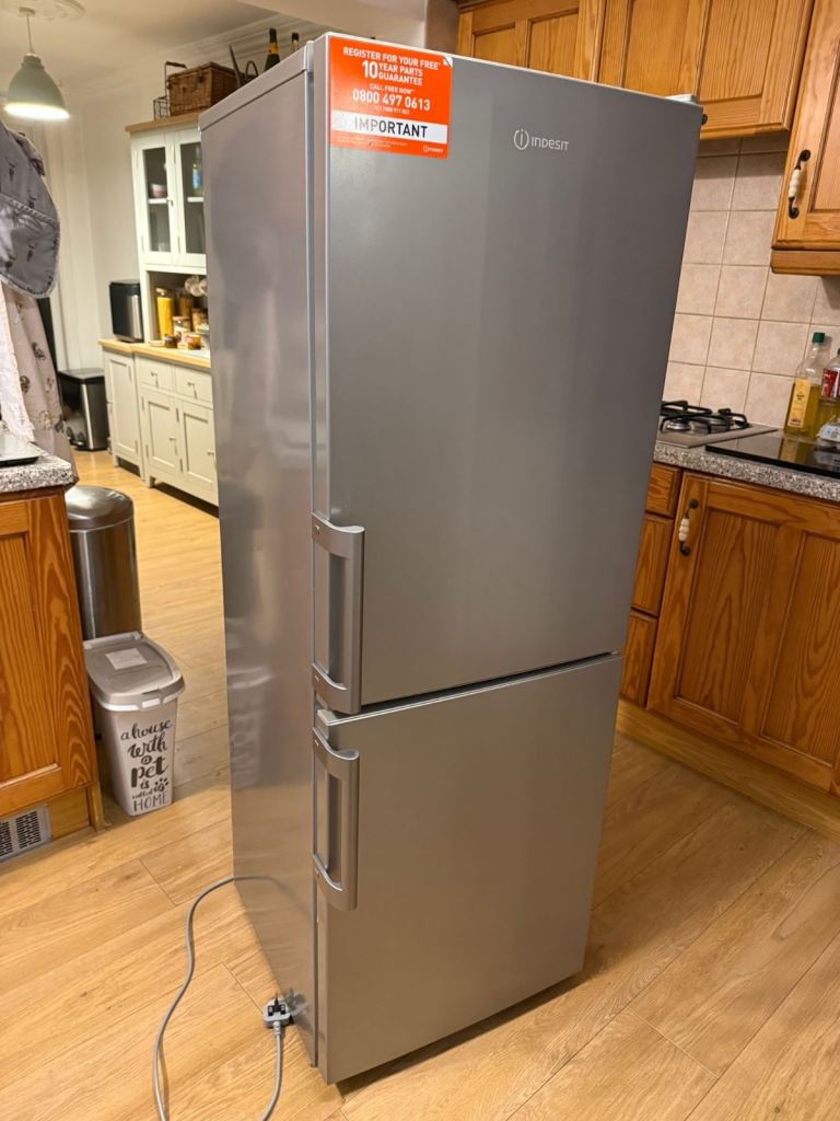 Indesit Fridge Freezer
