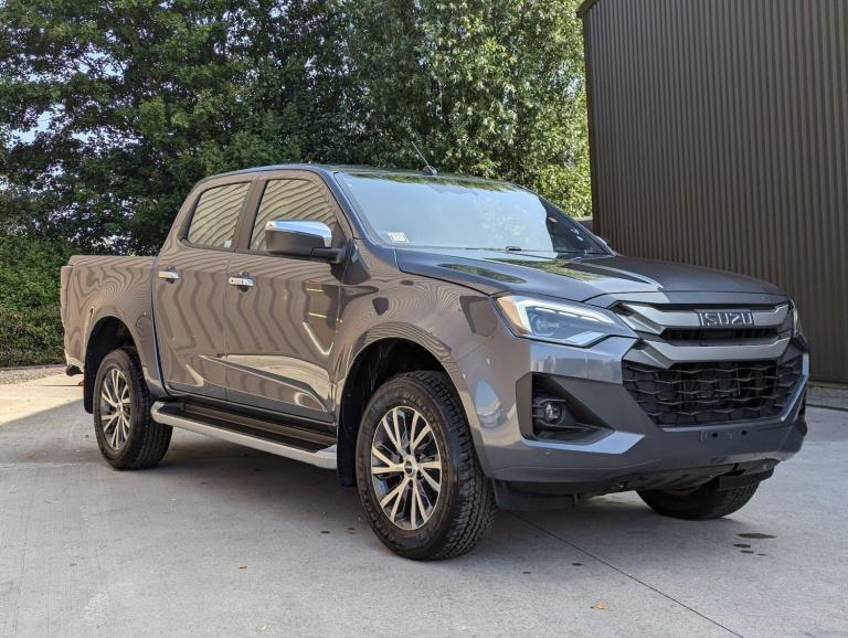 2025 Isuzu D-Max 1.9 TD DL40 Pickup Double Cab 4dr Diesel Auto 4WD Euro 6 (s/s) (164 ps) PICK UP ...