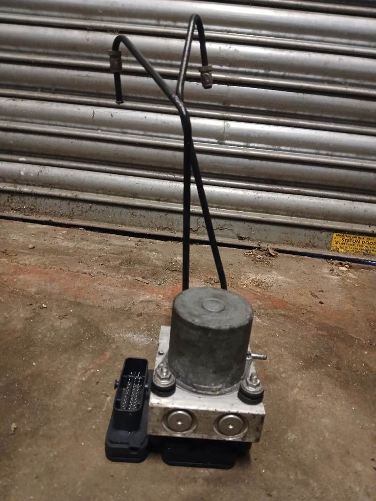 Genuine Mercedes-Benz Sprinter W906 ABS ESP Pump Module 2006–2018