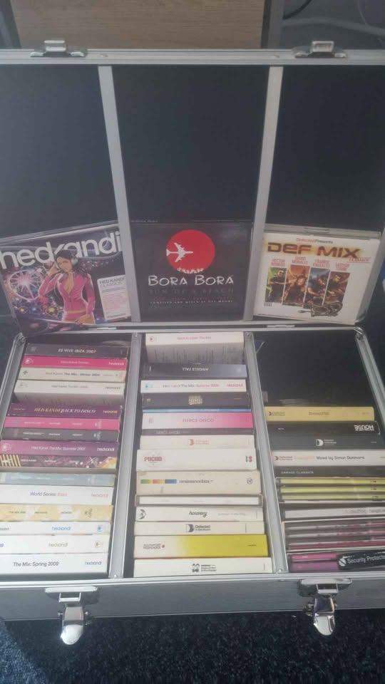 Hedkandi, ibiza, Dance, house CD's plus flight case £20 for the lot