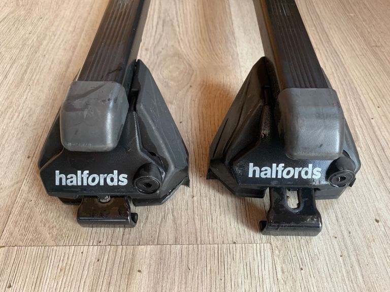 Halfords steel roof bars with feet for flush rails (bought them for VW Passat estate / VW ID4) 