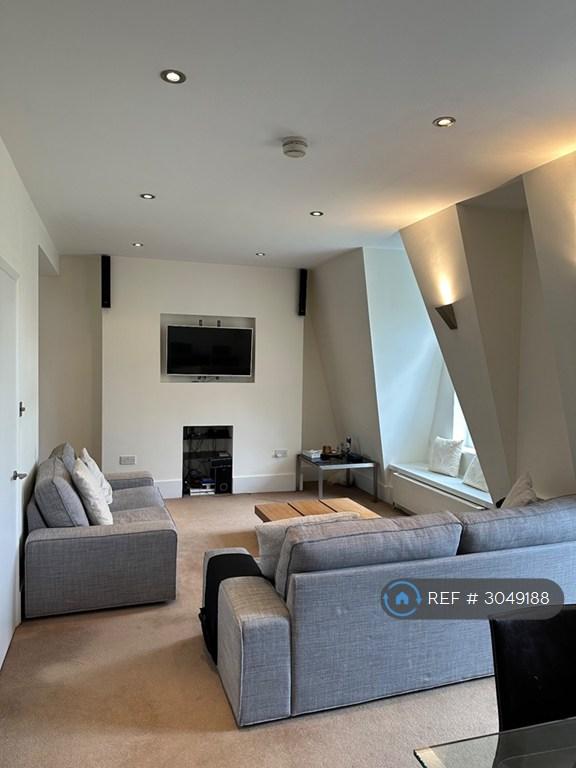 2 bedroom flat in Hyde Park Place, London, W2 (2 bed) (#3049188)