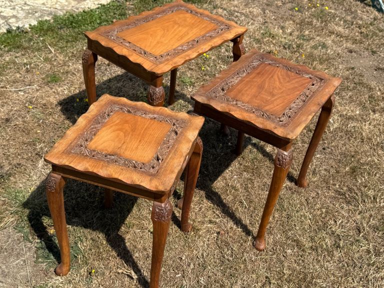 Set of nested tables - beautiful detailing