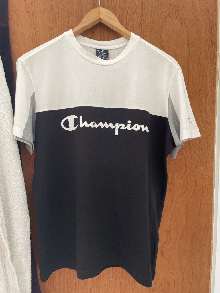 Men’s Champion T-shirt size Medium