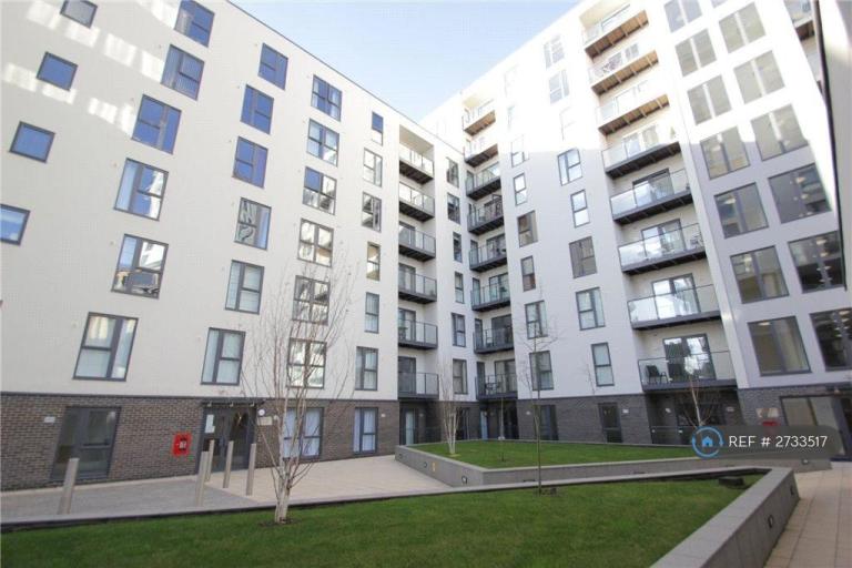 2 bedroom flat in Nankeville Court, Woking, GU22 (2 bed) (#2733517)