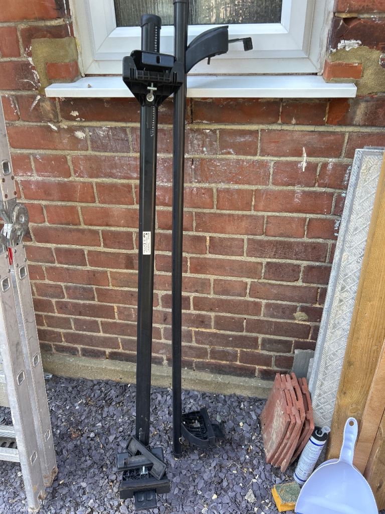 Car roof rack