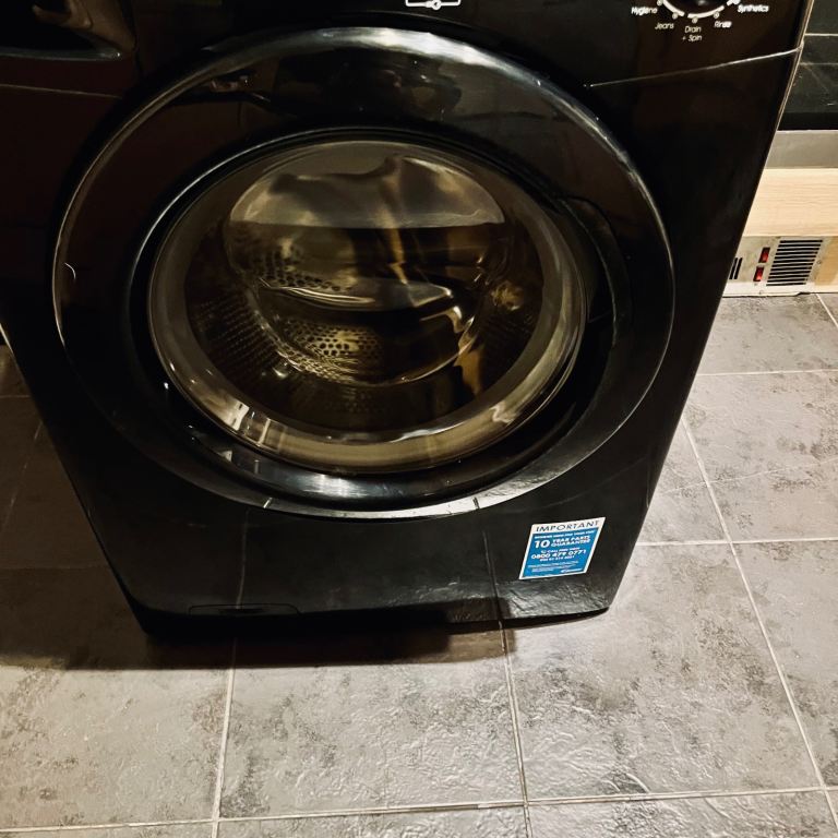 Black Candy washing machine, fully operational available for sale.  