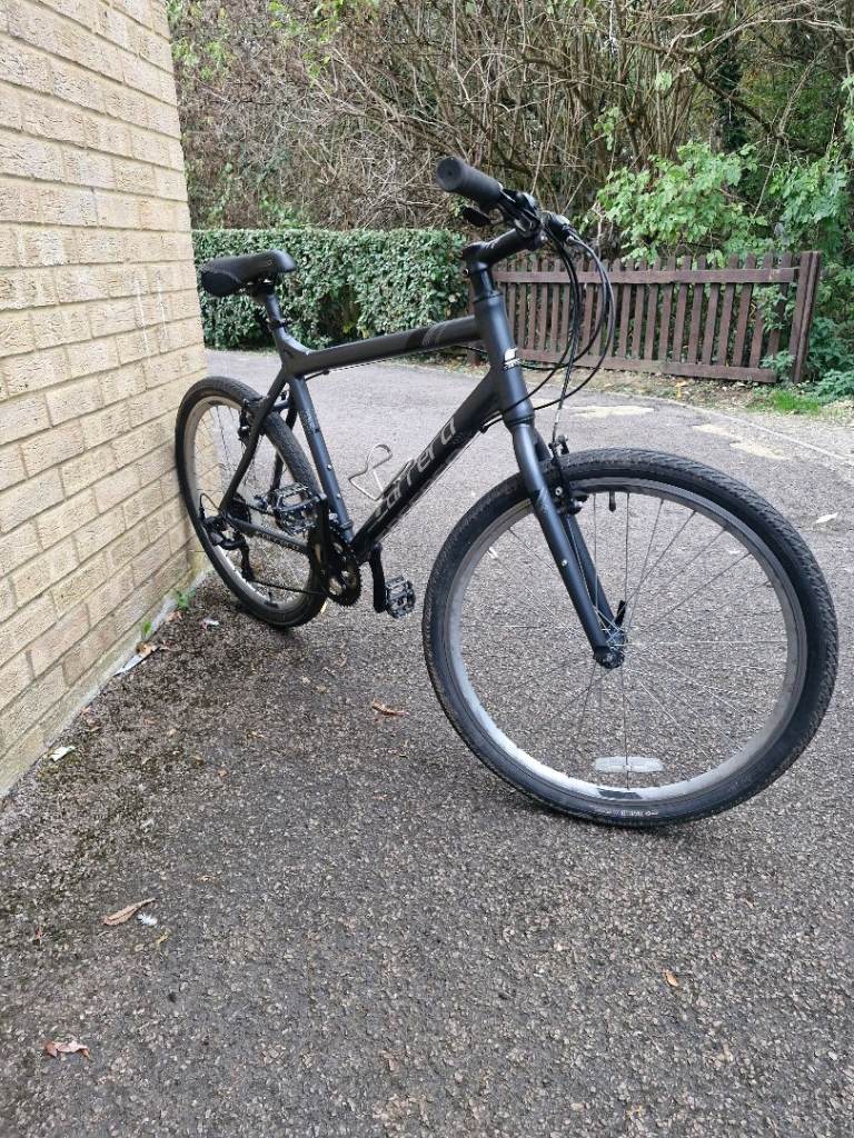Carrera mountain bike 