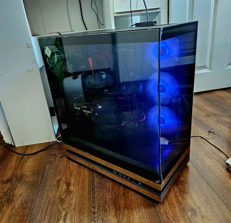Gaming PC Full Glass