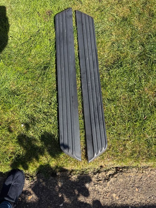 2022 Ford Genuine Side Steps