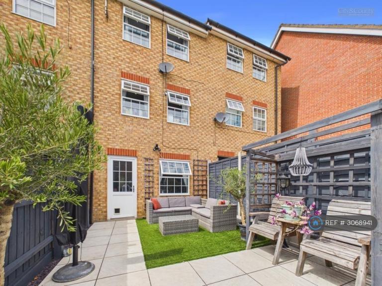 4 bedroom house in Hargate Way, Peterborough, PE7 (4 bed) (#3068941)
