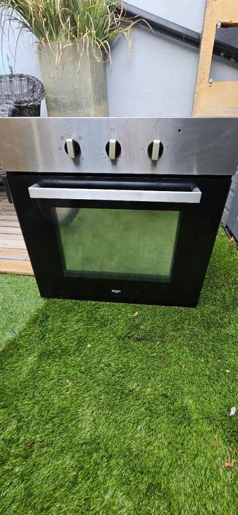 Bush Built-In Single Electric Oven