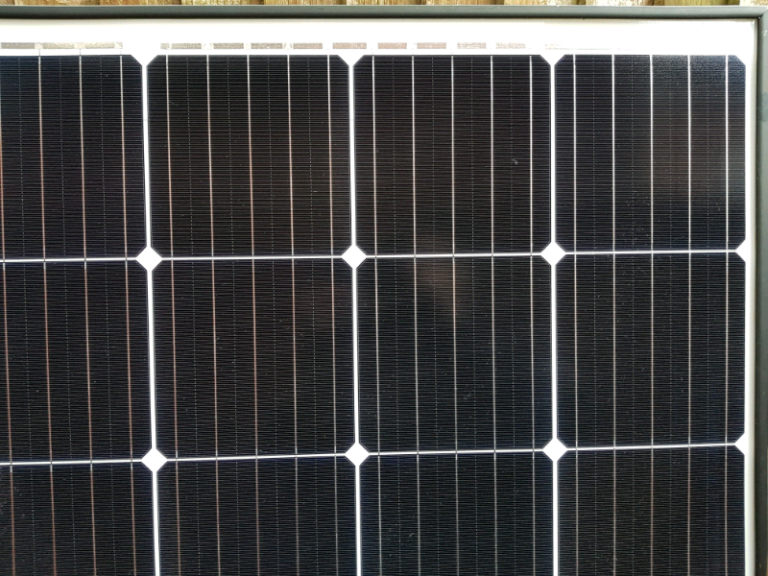 310W PV Solar panel with battery charging kit 