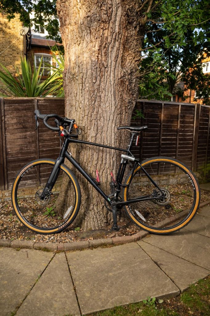 Pinnacle Arkose Gravel Road Bike – Good Condition