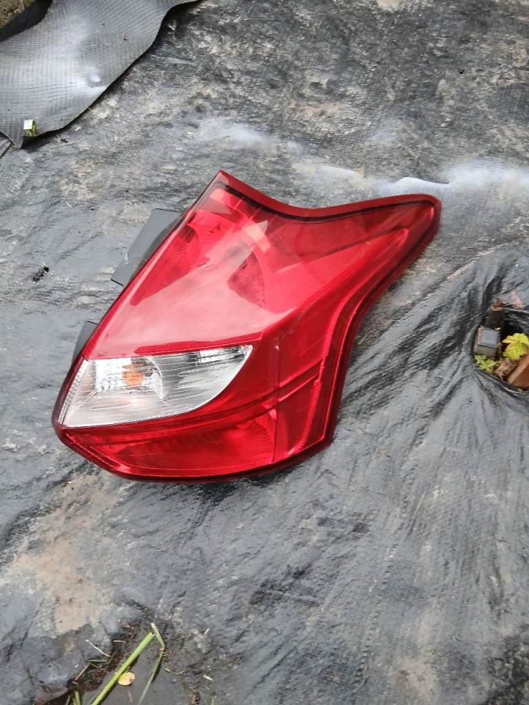 Ford Focus mk3 Rear light Drivers side 