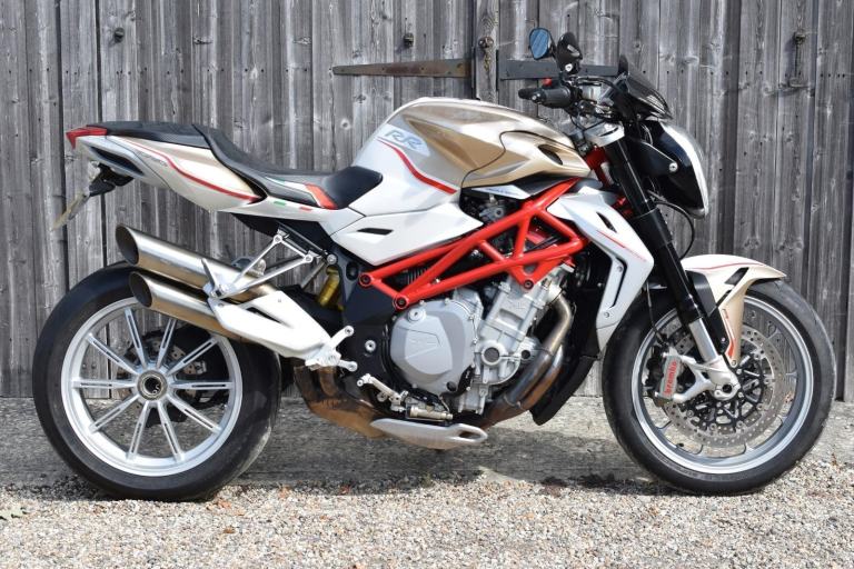 image for MV Agusta Brutale 1090 RR (2000 miles) 2017 67 Reg *WITH VIDEO*
