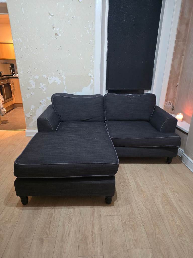 Corner sofa