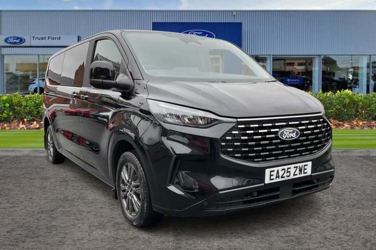 2025 Ford Tourneo Custom 2.0 EcoBlue 170ps H1 Titanium 8 seater Auto MPV DIESEL Automatic