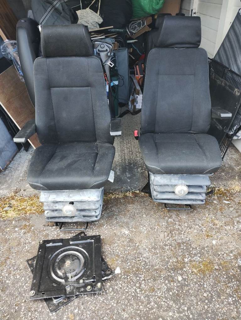 Campervan Jennings Pilot Seats With Swivels