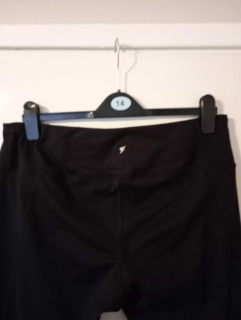 image for Ladies black workout leggings size 14/16