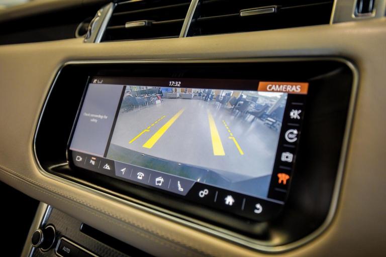 2017 Land Rover Range Rover Sport 5.0 V8 S/C Autobiography Dynamic 5dr Auto ESTATE PETROL Automatic