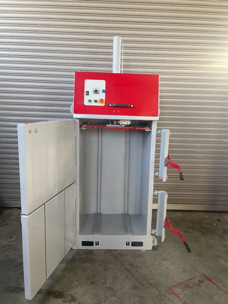 Cardboard/Plastic Baler 