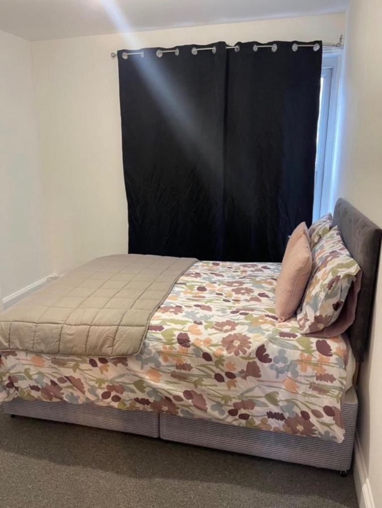 Double room en-suite available at BS7