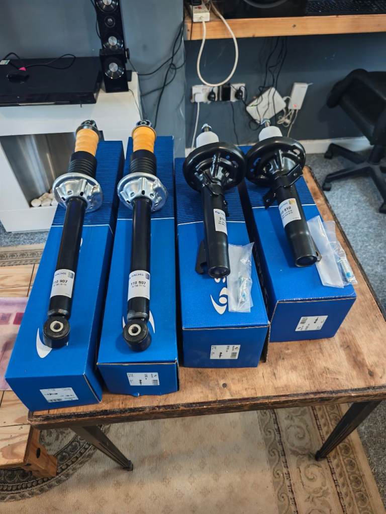 NEW SACHS FRONT REAR SUSPENSION STRUTS FORD FIESTA 1989 TO 1997