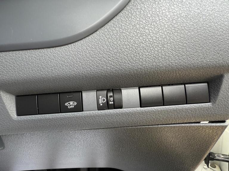 2020 Vauxhall Vivaro 2900 1.5d 100PS Dynamic H1 Van PANEL VAN DIESEL Manual