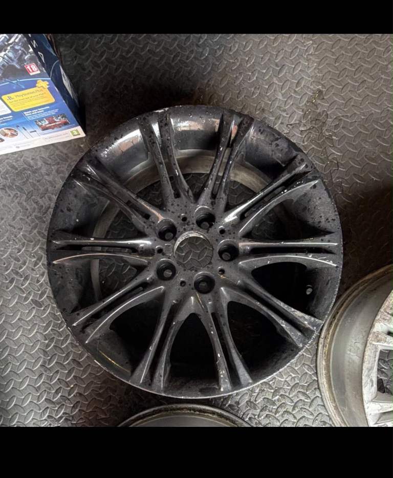 BMW alloys 19s 