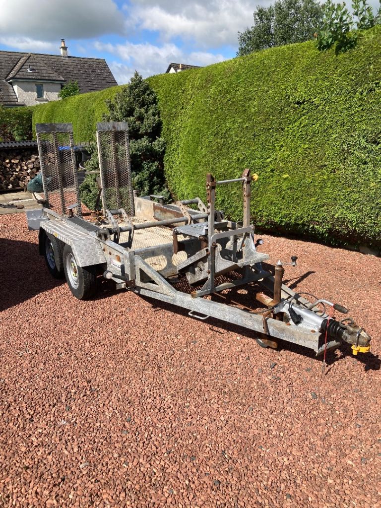 Mini digger plant trailer